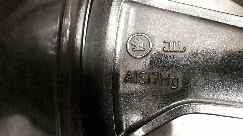 1x Alufelge 19 Zoll 7.5" 5x112 48ET 5E3601025S Skoda Octavia Rim Wheel