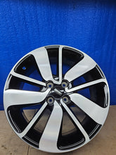 Laden Sie das Bild in den Galerie-Viewer, 1x Alufelge 17 Zoll 6.0" 4x100 403009307R Renault Rim Wheel FEL3991120207mv