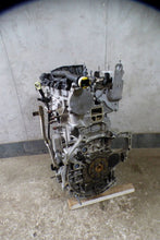 Laden Sie das Bild in den Galerie-Viewer, Motor Peugeot 308 10XVDR 1.2 THP 137TKm 2013 Benzin Engine Unkomplett MOT5596946280qw