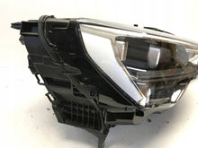 Laden Sie das Bild in den Galerie-Viewer, Frontscheinwerfer Audi Q3 83A941012 83A941011 Full LED Rechts Headlight