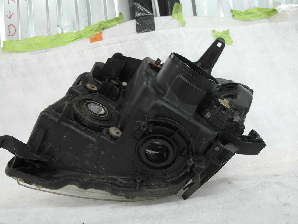 Frontscheinwerfer Mitsubishi Pajero IV 100-67018 Xenon Rechts Headlight