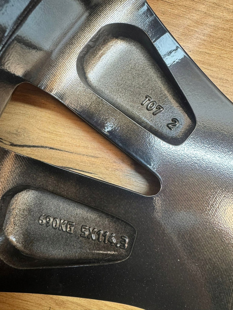 1x Alufelge 18 Zoll 7.0" 5x114.3 45ET Glanz Graphit 9965787080 Mazda Cx30 Cx-30 FEL6016763317nf