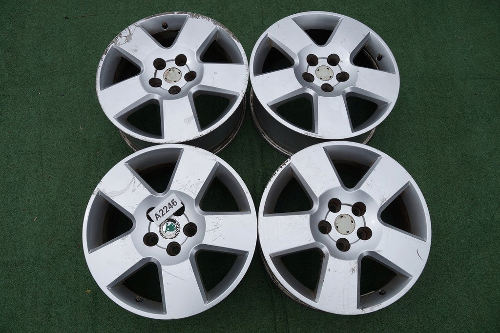 4x Alufelge 17 Zoll 7.0" 5x112 37ET Glanz Silber 3U0601025E Skoda Superb I FEL7866877491vv