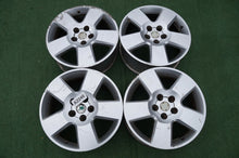 Laden Sie das Bild in den Galerie-Viewer, 4x Alufelge 17 Zoll 7.0" 5x112 37ET Glanz Silber 3U0601025E Skoda Superb I FEL7866877491vv