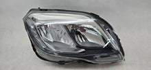 Load image into Gallery viewer, Frontscheinwerfer Mercedes-Benz X204 W204 A2048201039 Rechts Headlight