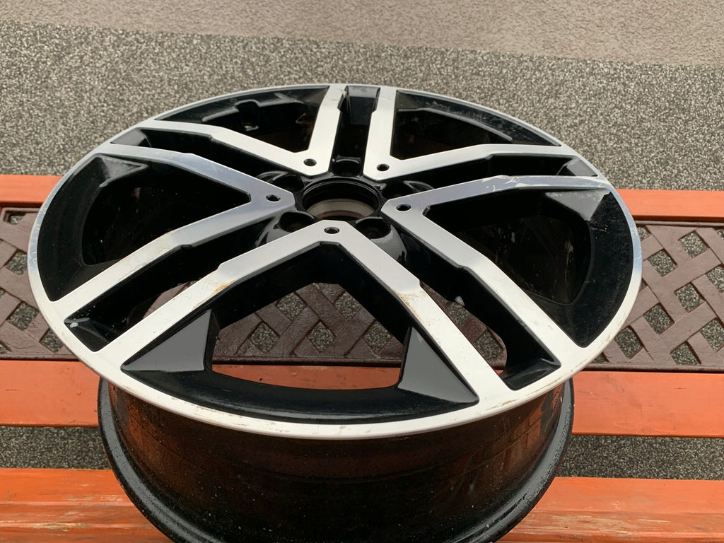 1x Alufelge 19 Zoll 7.5" 5x112 53ET Glanz Schwarz A2474013900 Mercedes-Benz W247