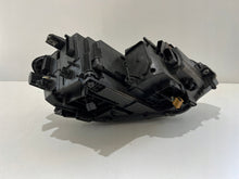 Laden Sie das Bild in den Galerie-Viewer, Frontscheinwerfer VW Touran 5TB941035B Full LED Links Scheinwerfer Headlight