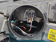 Laden Sie das Bild in den Galerie-Viewer, Frontscheinwerfer VW Passat Cc 3C8941752J Xenon Rechts Scheinwerfer Headlight SCH3566962906in