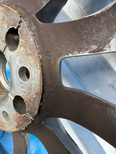 Laden Sie das Bild in den Galerie-Viewer, 1x Alufelge 18 Zoll 5x120 7T0601025E VW Multivan Rim Wheel FEL5385901678uu
