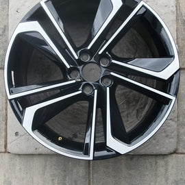 1x Alufelge 18 Zoll 7.0