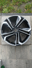 Laden Sie das Bild in den Galerie-Viewer, 1x Alufelge 18 Zoll 7.0" 5x100 51ET Glanz Schwarz 6VA601025AD Skoda Fabia I FEL6242836687bs