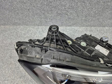 Load image into Gallery viewer, Frontscheinwerfer Mercedes-Benz W206 A2069067203 LED Rechts Headlight SCH3824297750ge
