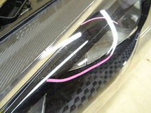 Laden Sie das Bild in den Galerie-Viewer, Frontscheinwerfer Ford Focus F1EB-13W030-EC Ein Stück (Rechts oder Links) SCH9295556904qp