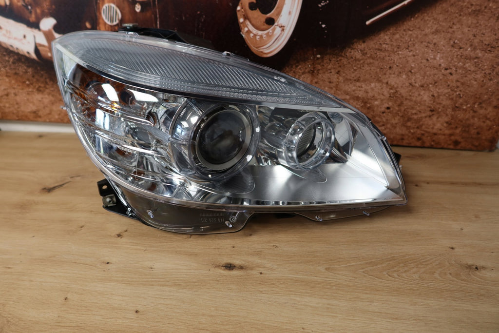 Frontscheinwerfer Mercedes-Benz W204 A2048200259 Xenon Rechts Headlight SCH4202649920tp