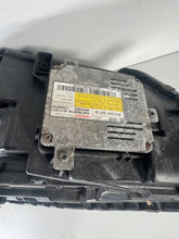 Load image into Gallery viewer, Frontscheinwerfer Skoda Octavia III 5E1941015B Xenon Links Headlight SCH7038007530bg