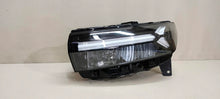 Load image into Gallery viewer, Frontscheinwerfer Dacia Duster 260603515R LED Links Scheinwerfer Headlight SCH8443025852wo