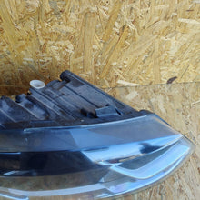 Load image into Gallery viewer, Frontscheinwerfer VW Polo 6C1941006B Rechts Scheinwerfer Headlight SCH4611241682of