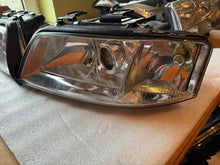 Load image into Gallery viewer, Frontscheinwerfer Audi A6 Links Scheinwerfer Headlight SCH1374674740ve