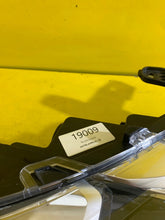 Load image into Gallery viewer, Frontscheinwerfer Toyota Corolla 16-184 LED Rechts Scheinwerfer Headlight SCH4512149147bj