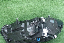 Load image into Gallery viewer, Frontscheinwerfer Mercedes-Benz W177 A1779065804 Rechts Scheinwerfer Headlight SCH3879411012kj