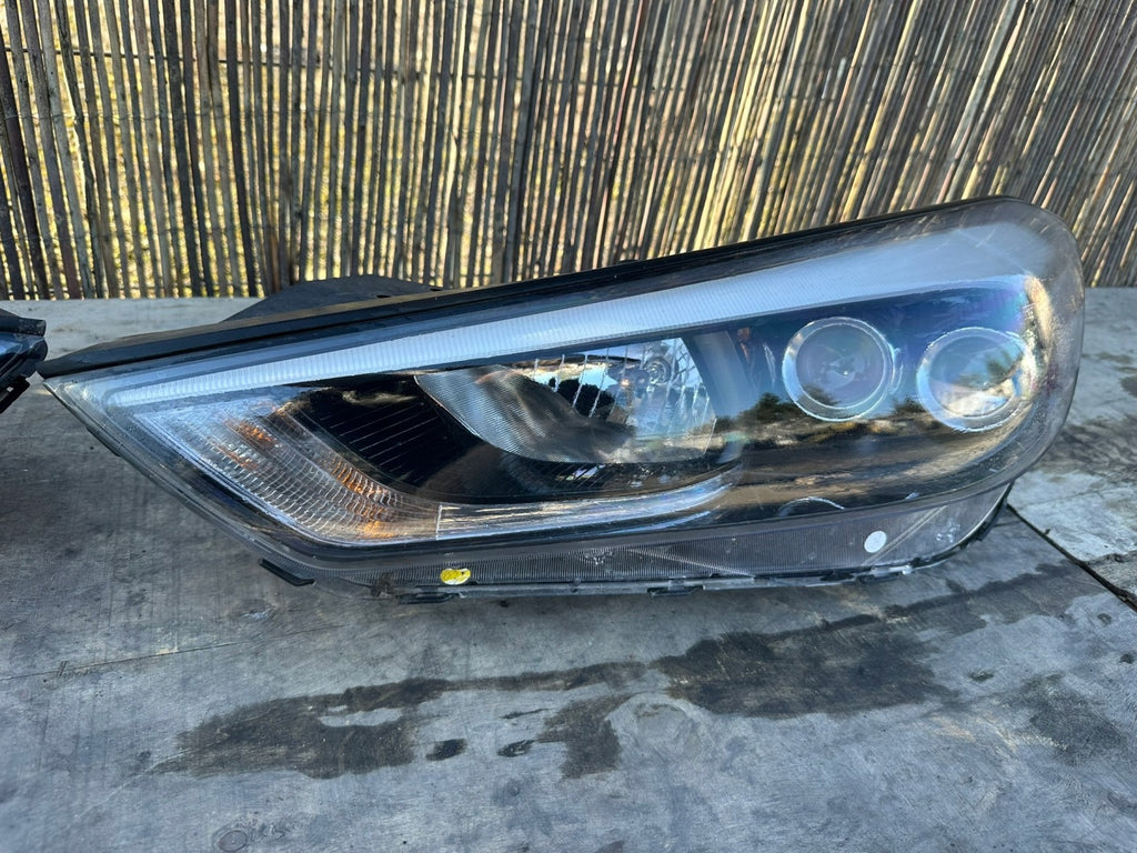 Frontscheinwerfer Hyundai Tucson 92101-D7200 Links Scheinwerfer Headlight SCH5218367102jw