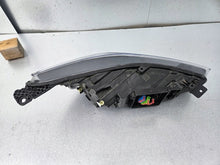 Load image into Gallery viewer, Frontscheinwerfer Ford Focus KX7B13E017A Links Scheinwerfer Headlight SCH5707416707pp