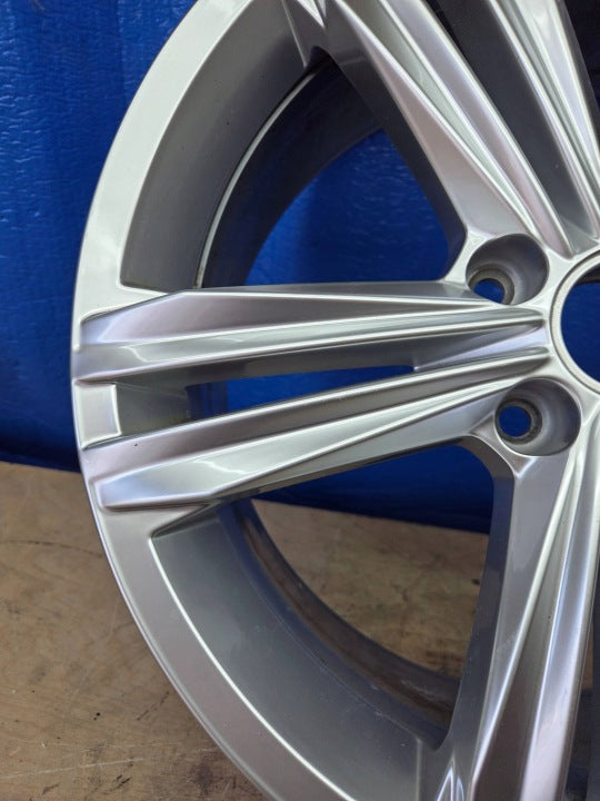 1x Alufelge 18 Zoll 5x112 5NA601025N VW Tiguan Rim Wheel FEL1402131453kx