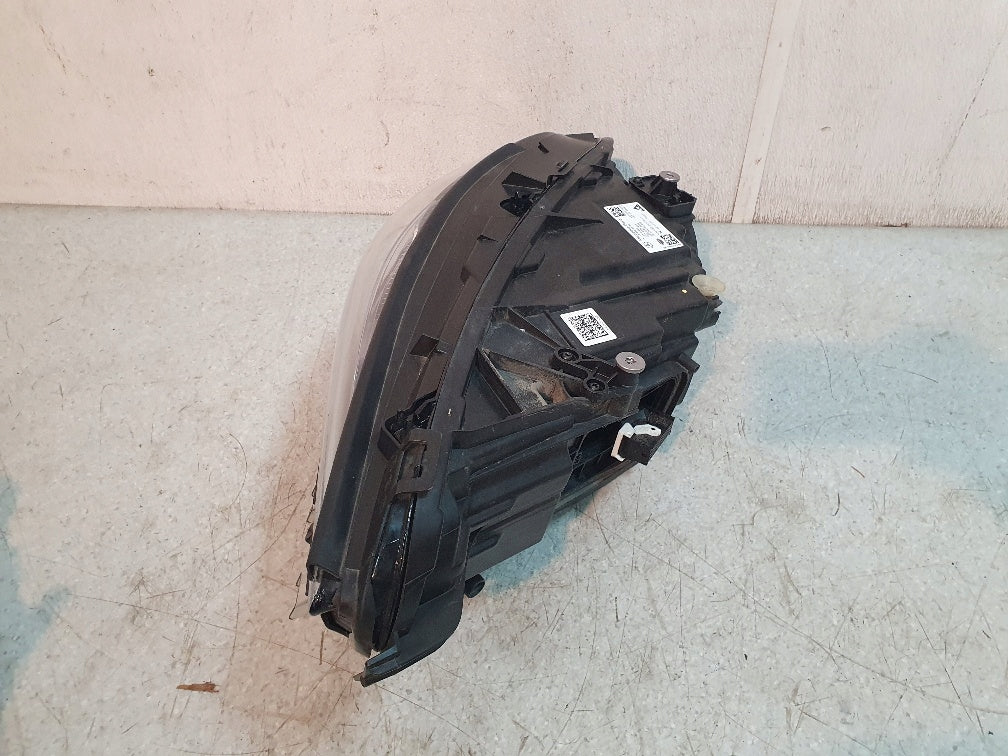 Frontscheinwerfer Mercedes-Benz Cla A1189068400 LED Rechts Headlight SCH8422385723xh