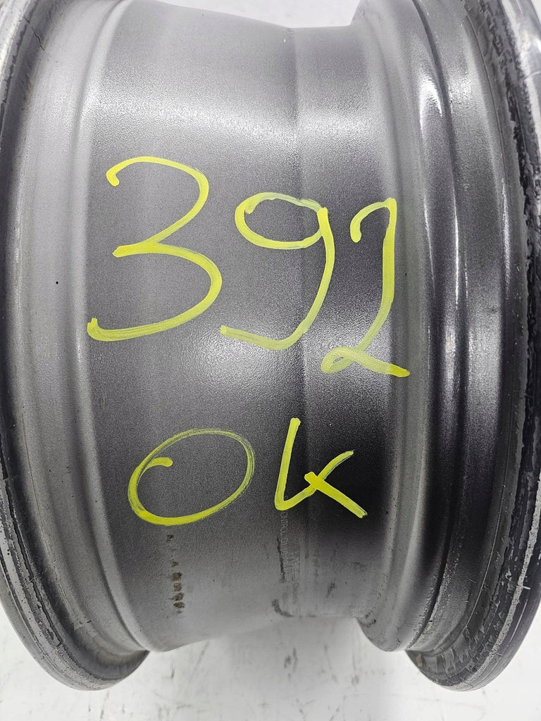 1x Alufelge 16 Zoll 5x114.3 PZ49PE0672 Toyota Corolla Rim Wheel FEL8933122440fh
