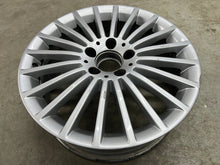 Load image into Gallery viewer, 1x Alufelge 17 Zoll 6.5" 5x112 38ET A1564011800 Mercedes-Benz X156 Rim Wheel FEL5793680545si