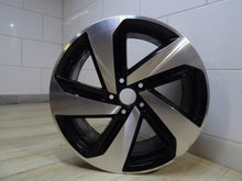 Laden Sie das Bild in den Galerie-Viewer, 1x Alufelge 18 Zoll 7.5&quot; 5x112 49ET Glanz Rot 5C0601025 VW Golf Vii Rim Wheel