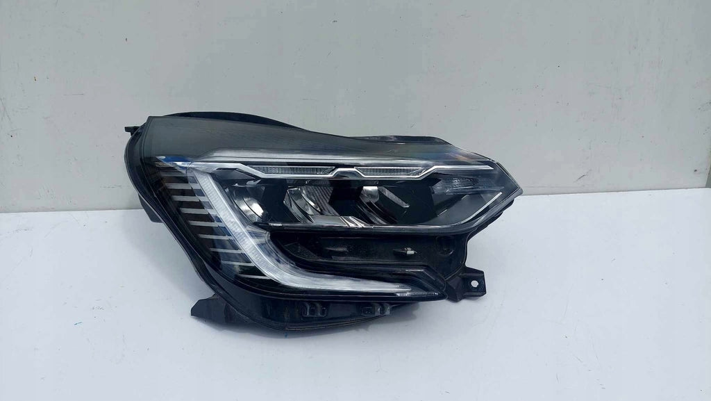 Frontscheinwerfer Renault Captur II 260104525R Full LED Rechts Headlight