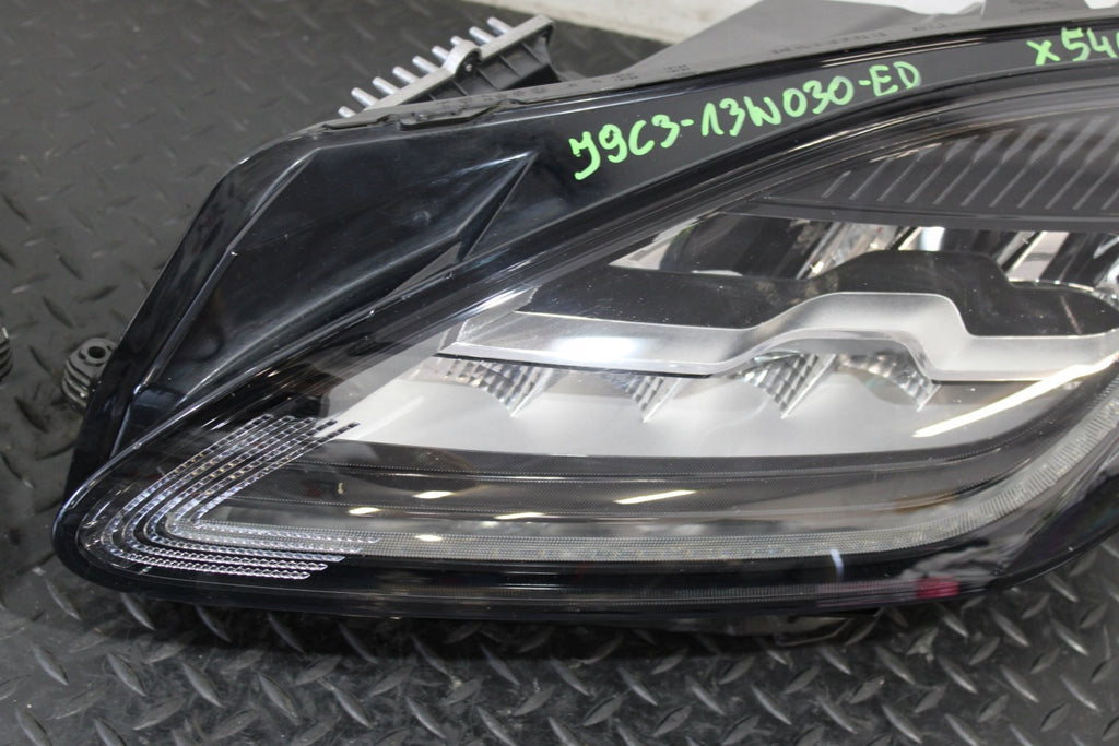 Frontscheinwerfer Jaguar E-Pace X540 J9C3-13W029-ED J9C3-13W030-ED Ein Satz SCH8227944379pw