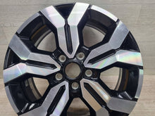 Laden Sie das Bild in den Galerie-Viewer, 1x Alufelge 17 Zoll 403005180R Dacia Duster Rim Wheel FEL8249497872yk