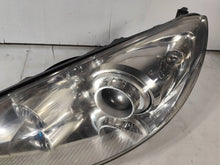 Laden Sie das Bild in den Galerie-Viewer, Frontscheinwerfer Peugeot 407 Coupe Xenon Ein Stück (Rechts oder Links) SCH6305667067fr