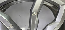 Laden Sie das Bild in den Galerie-Viewer, 1x Alufelge 18 Zoll 6.5" 5x112 41ET Glanz 6877550 BMW F39 X1 F48 Rim Wheel FEL1264133970js