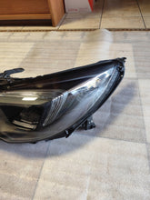 Laden Sie das Bild in den Galerie-Viewer, Frontscheinwerfer Opel Astra K 39195688 LED Links Scheinwerfer Headlight SCH3212183132vp