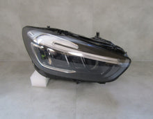 Laden Sie das Bild in den Galerie-Viewer, Frontscheinwerfer Mercedes-Benz W247 2479061004 LED Rechts Headlight SCH9520268451io