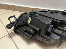 Laden Sie das Bild in den Galerie-Viewer, Frontscheinwerfer Skoda Fabia IV 6VB941015 Full LED Links Scheinwerfer Headlight SCH2167316182bz