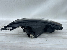 Laden Sie das Bild in den Galerie-Viewer, Frontscheinwerfer Hyundai I10 92101-B9000 Links Scheinwerfer Headlight