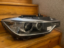 Laden Sie das Bild in den Galerie-Viewer, Frontscheinwerfer BMW 3 F30 F31 7259526 Rechts Scheinwerfer Headlight SCH5788427308lc