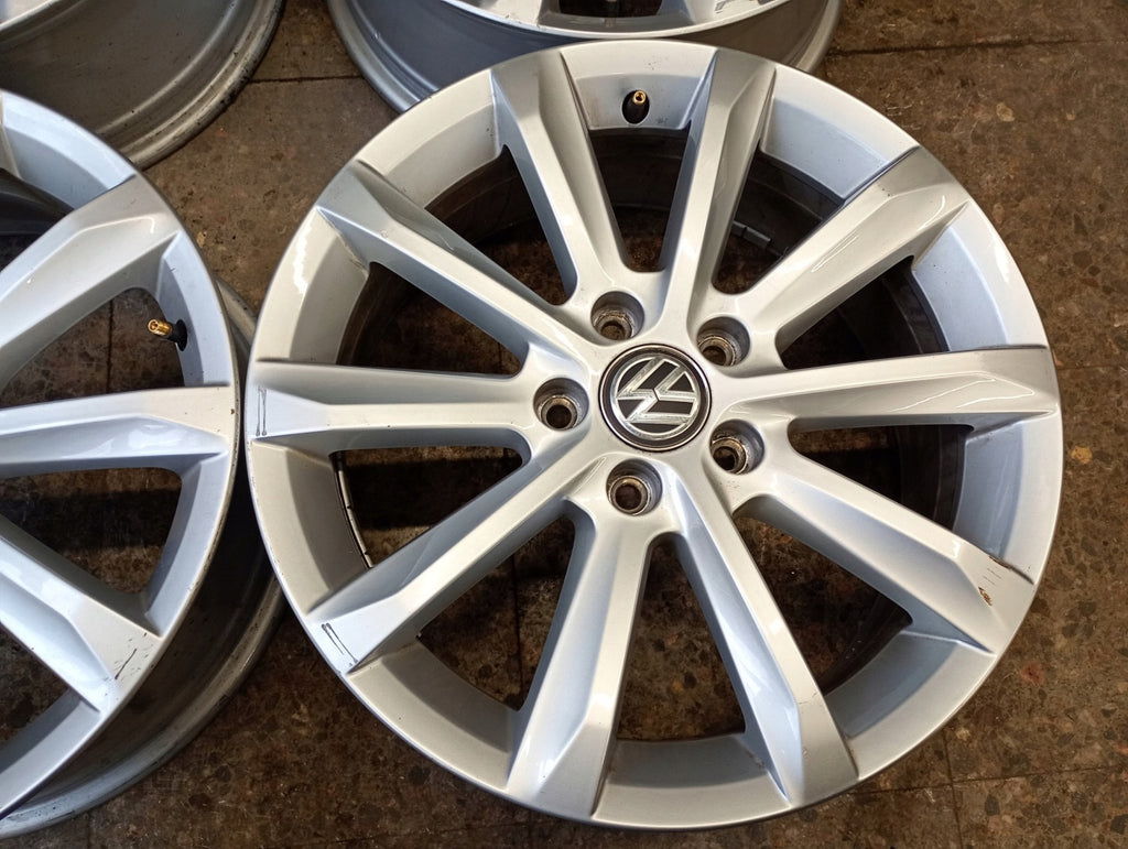 1x Alufelge 17 Zoll 6.5" 5x112 41ET 3G0601025C VW Golf VII Passat B8 Rim Wheel FEL7116464396cy