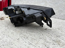 Load image into Gallery viewer, Frontscheinwerfer VW Id.4 11B941035M Ein Stück (Rechts oder Links) Headlight SCH3402549680yo