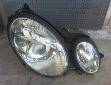 Load image into Gallery viewer, Frontscheinwerfer Mercedes-Benz W211 Rechts Scheinwerfer Headlight SCH9760290976kv