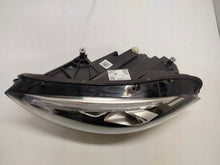 Laden Sie das Bild in den Galerie-Viewer, Frontscheinwerfer Mercedes-Benz W177 A1779063705 Full LED Links Headlight SCH7923858127bc