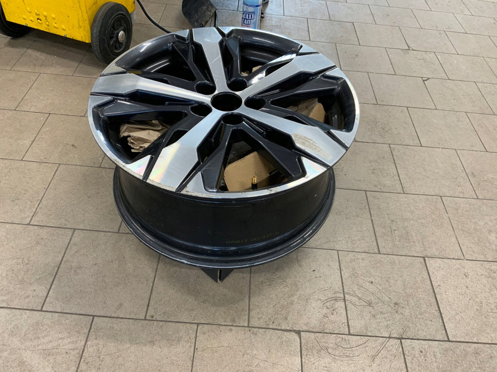 1x Alufelge 18 Zoll 7.5" 4x108 49ET Glanz Schwarz 9811635077 Peugeot 5008 I FEL3112138111vg