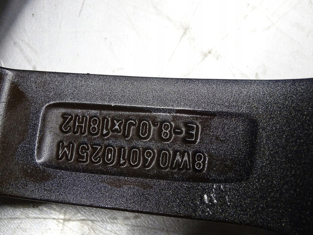 1x Alufelge 18 Zoll 8.0" 5x112 8W0601025M Audi A4 B9 Rim Wheel