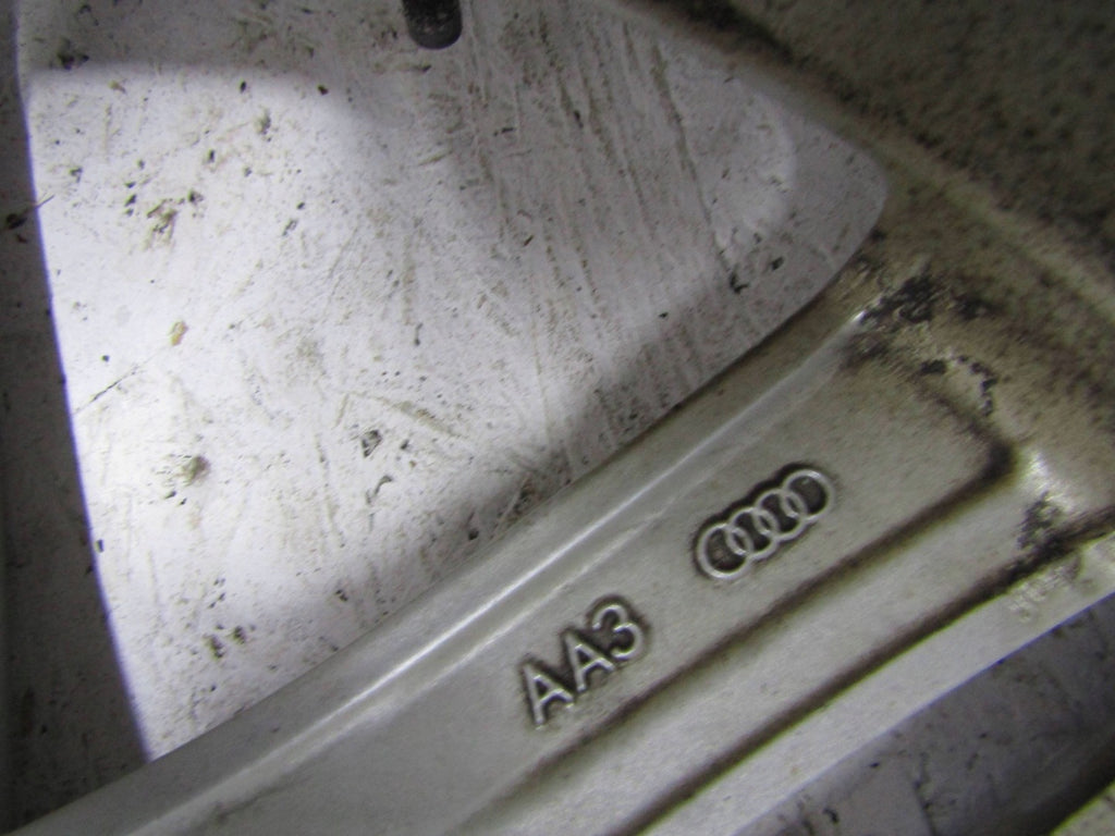 1x Alufelge 17 Zoll 7.0" 5x112 42ET Glanz Silber 8W0601025P Audi A4 B9 Rim Wheel FEL1120409377ki