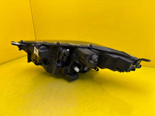 Laden Sie das Bild in den Galerie-Viewer, Frontscheinwerfer Toyota 4 Yaris LED Rechts Scheinwerfer Headlight SCH3563010811da