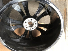 Laden Sie das Bild in den Galerie-Viewer, 1x Alufelge 20 Zoll 8.5&quot; 5x120 41ET Glanz OP082 Mg Rim Wheel